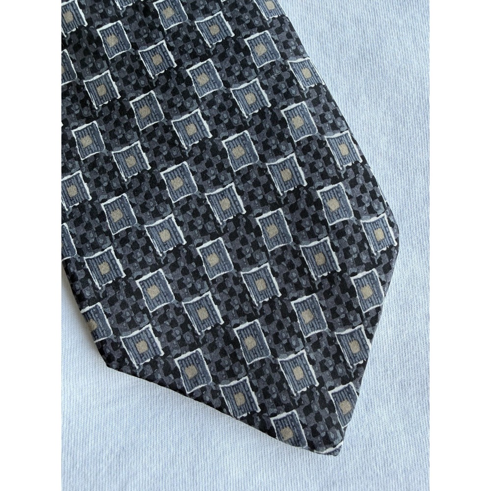 Geoffrey Beene	Vintage Geometric Windowpane Print	100% Silk	Tie Necktie Made USA